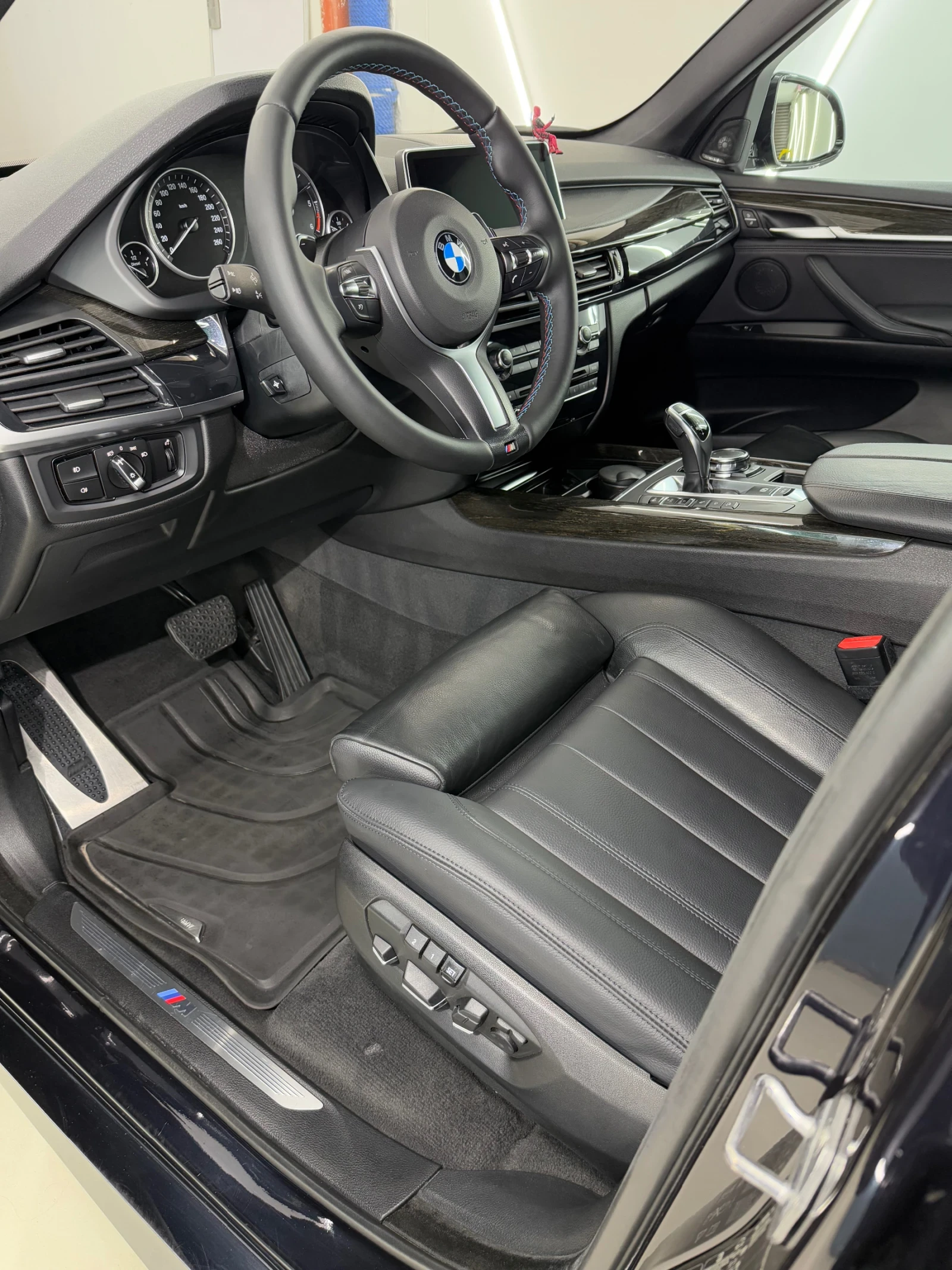 BMW X5 40d Shadow Line  - изображение 8