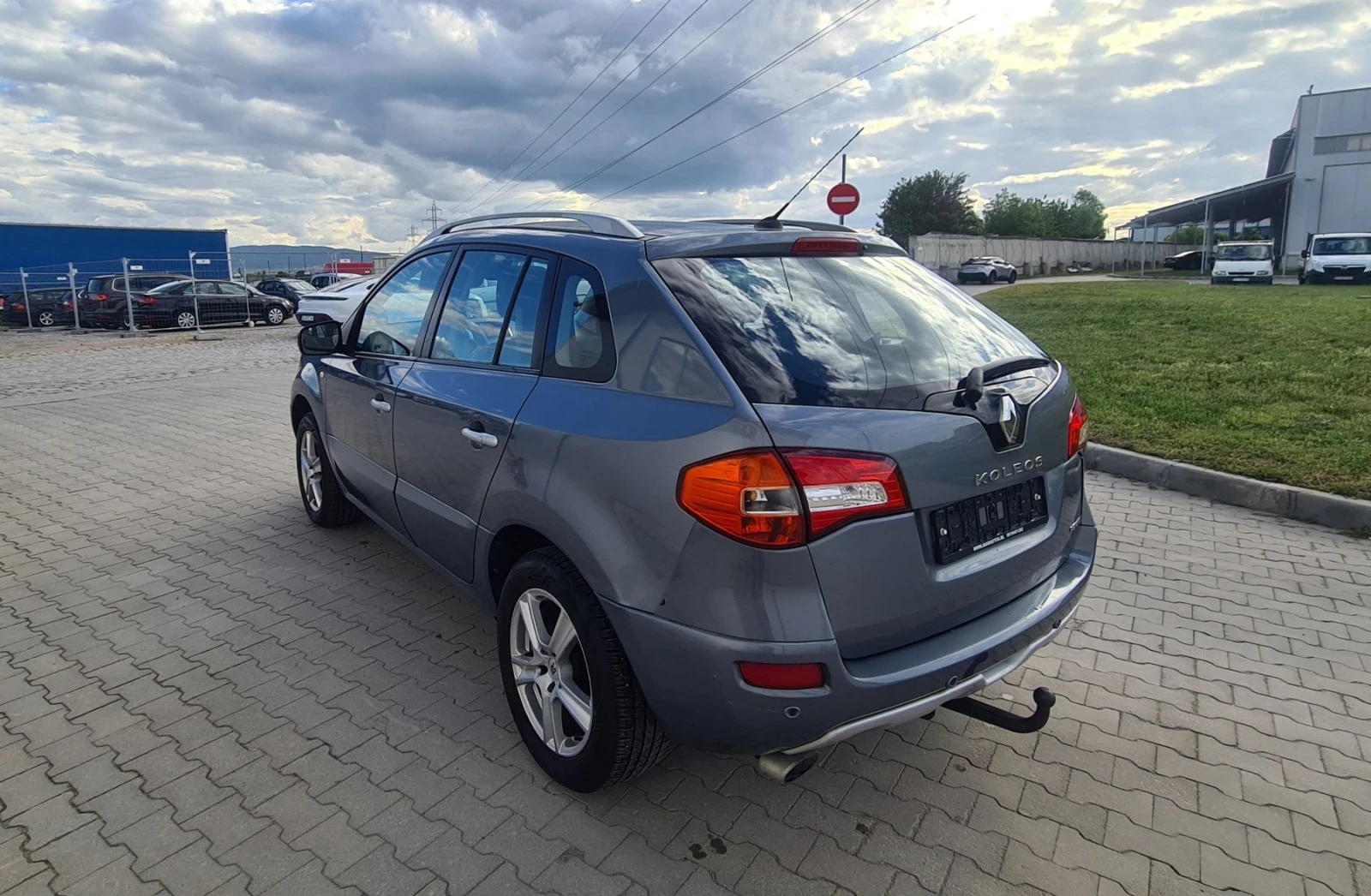 Renault Koleos 2.5i/4WD/BOSE/Навигация/Кожа/Панорама - изображение 6