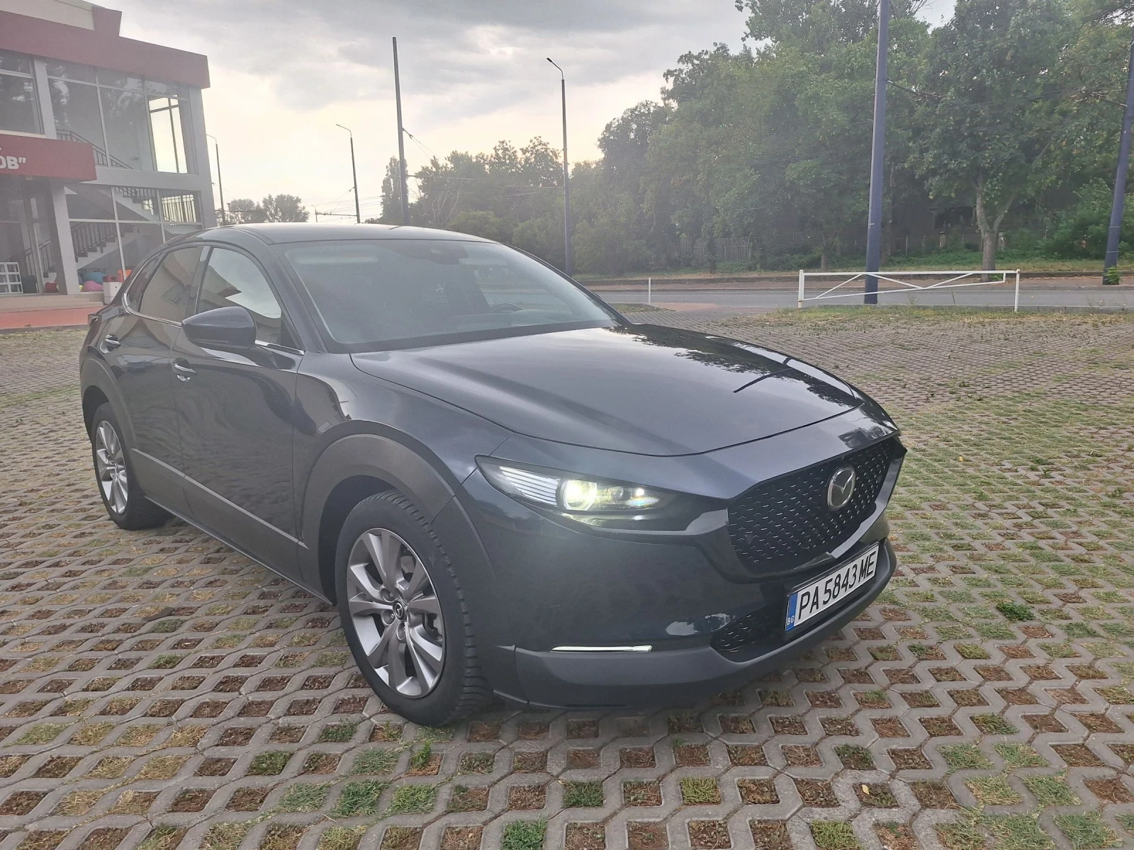 Mazda CX-30, снимка 6 - Автомобили и джипове - 53403378