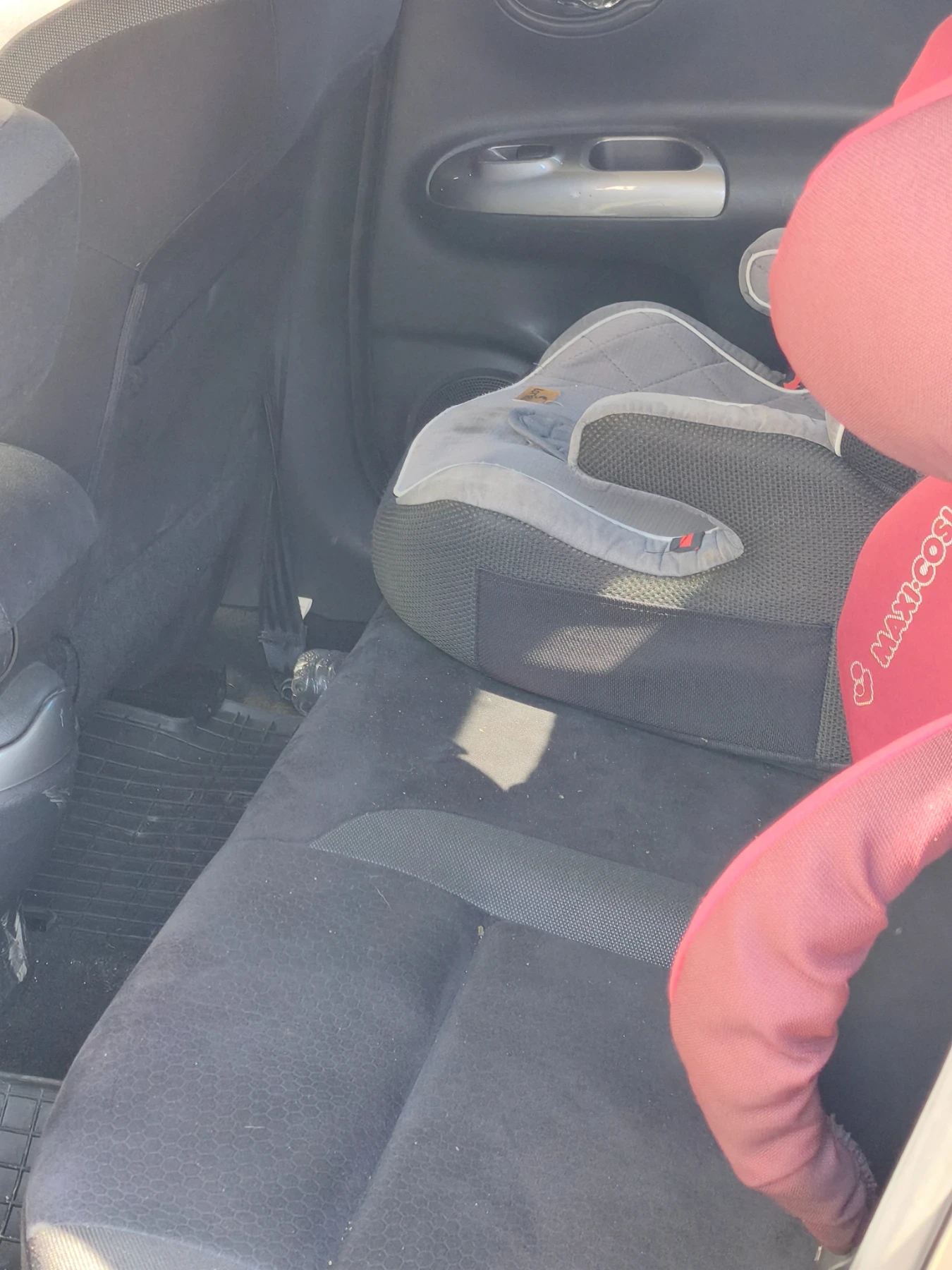 Nissan Juke, снимка 10 - Автомобили и джипове - 53810222