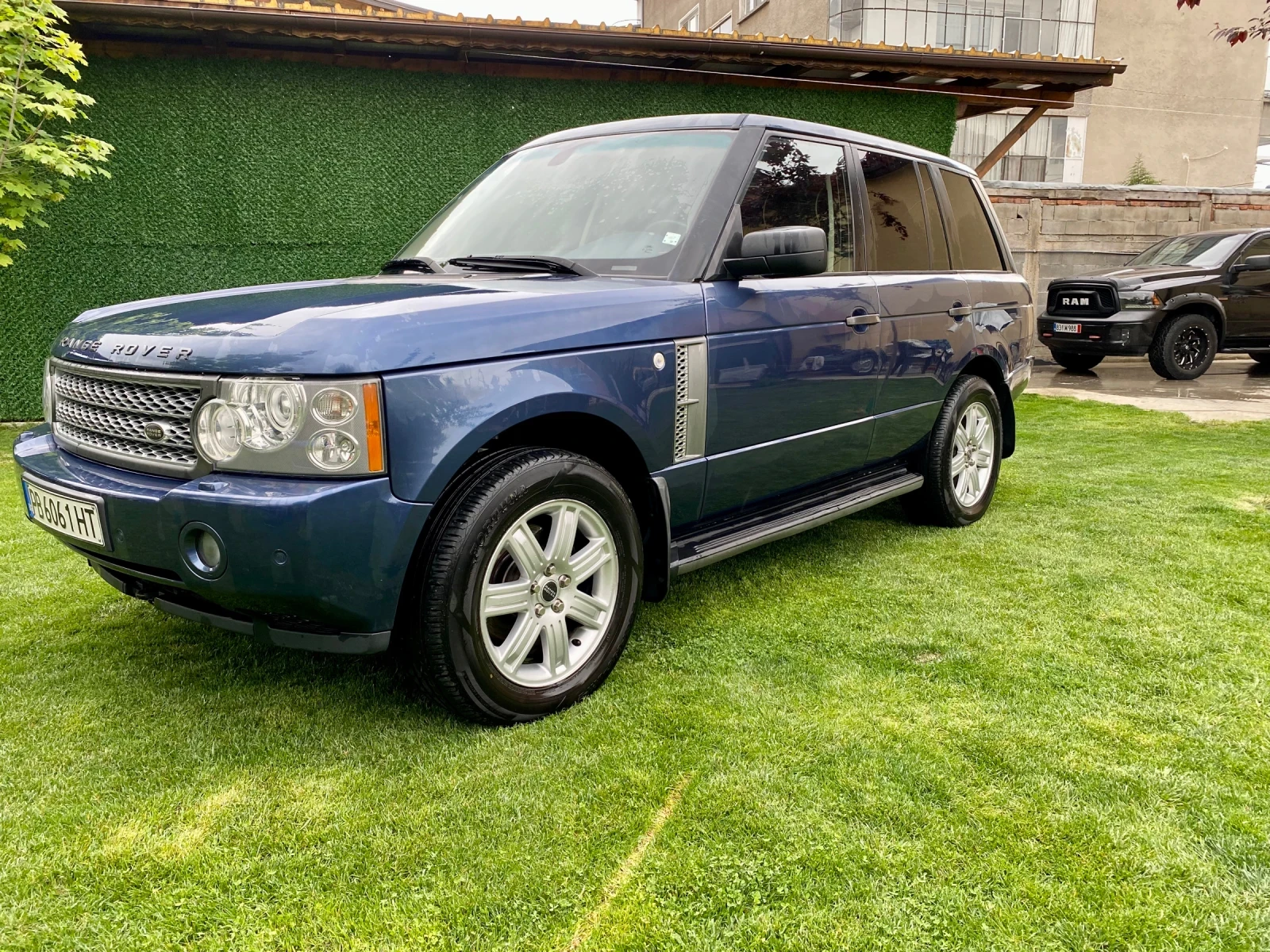 Land Rover Range rover Vogue 208кс., снимка 3 - Автомобили и джипове - 54486284