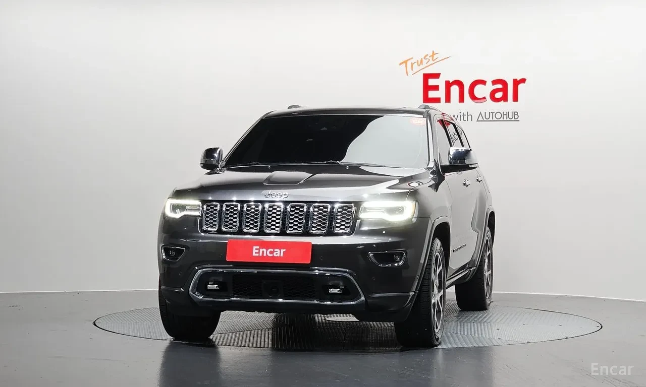 Jeep Grand cherokee 3.6 OVERLAND / ОБДУХ / DISTRONIC / PANO / ВЪЗДУХ, снимка 3 - Автомобили и джипове - 54719021