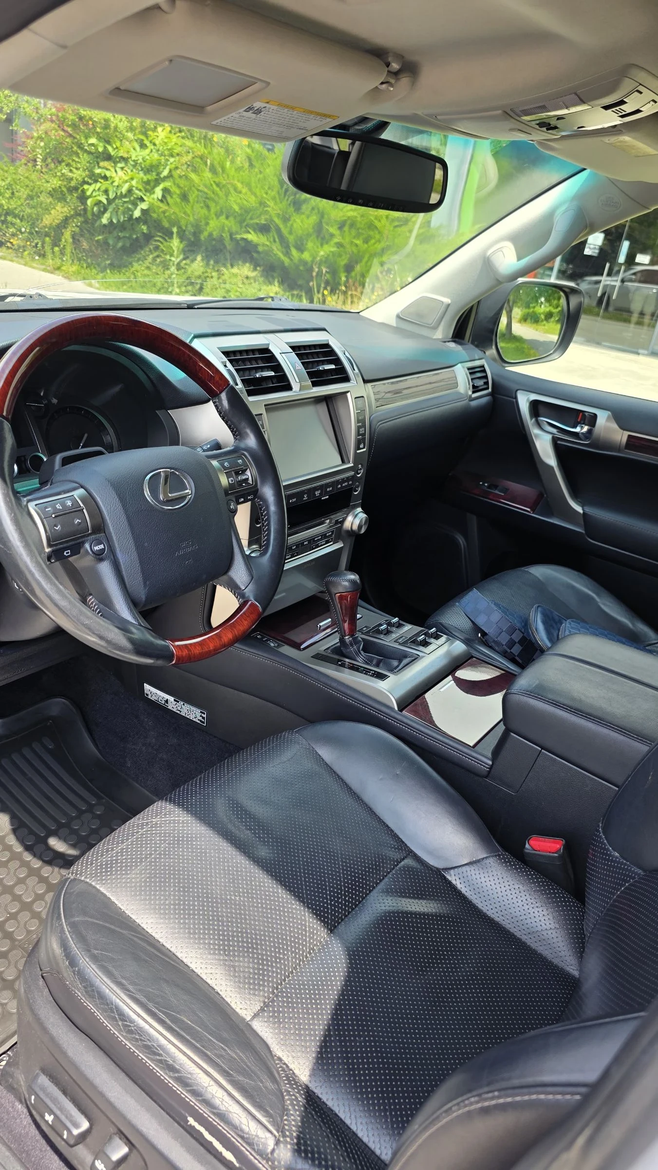 Lexus GX 460 Kit 2022 Premium Luxury, снимка 10 - Автомобили и джипове - 55145348