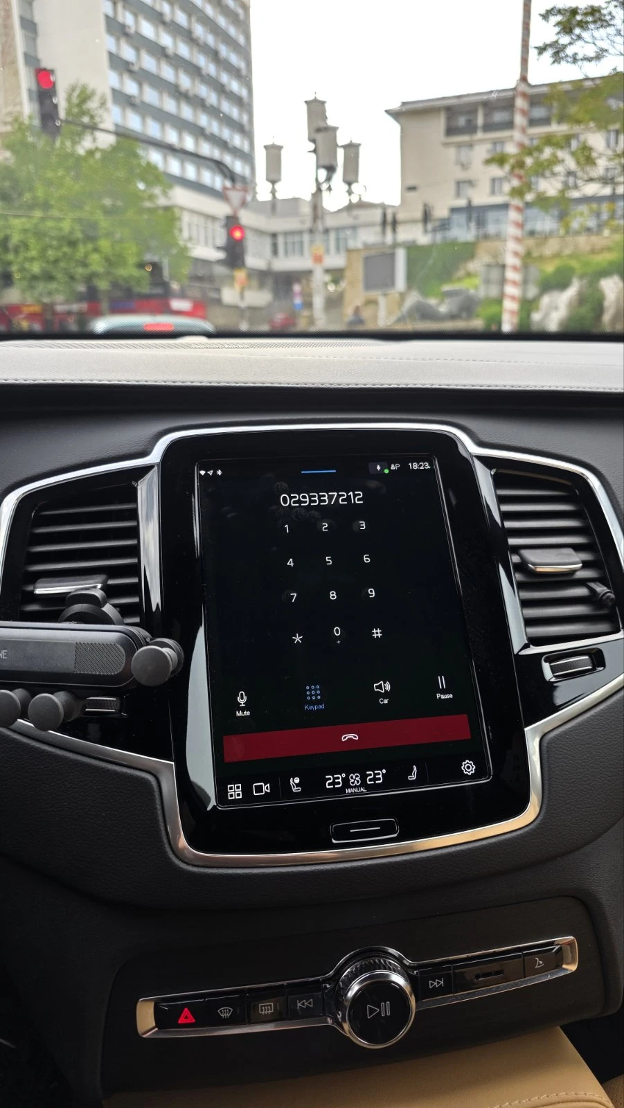 Volvo Xc90, снимка 9 - Автомобили и джипове - 55562568