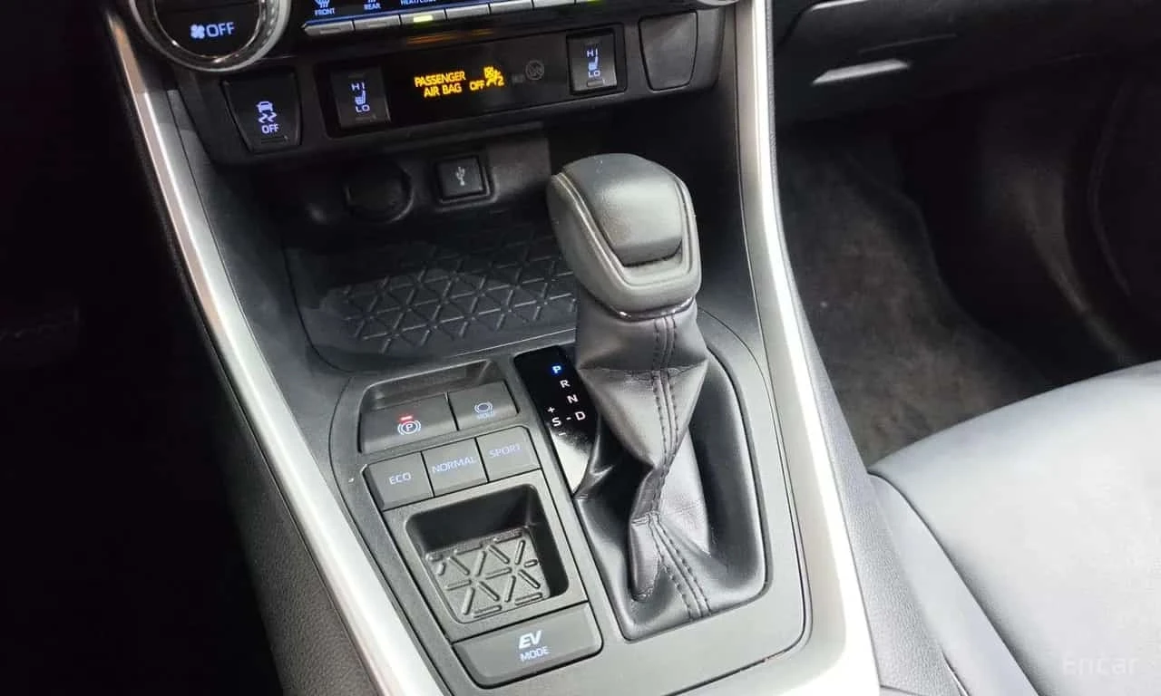 Toyota Rav4 * 2.5 2WD Hybrid * БЕЗ ПЪРВОНАЧАЛНА ВНОСКА, снимка 9 - Автомобили и джипове - 55887398