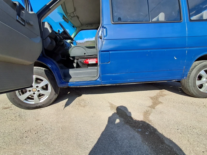 VW T4, снимка 10 - Бусове и автобуси - 49357392