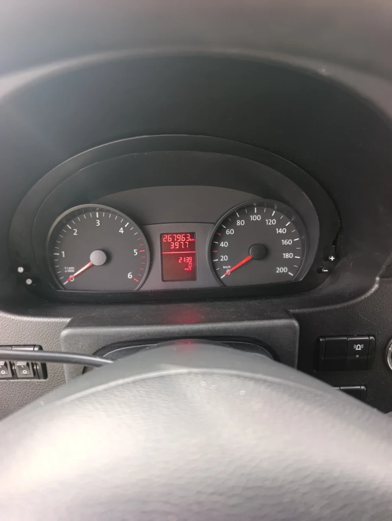 VW Crafter, снимка 16 - Бусове и автобуси - 52386571