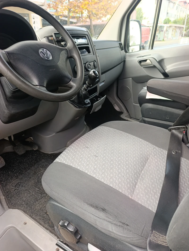 VW Crafter, снимка 17 - Бусове и автобуси - 52386571