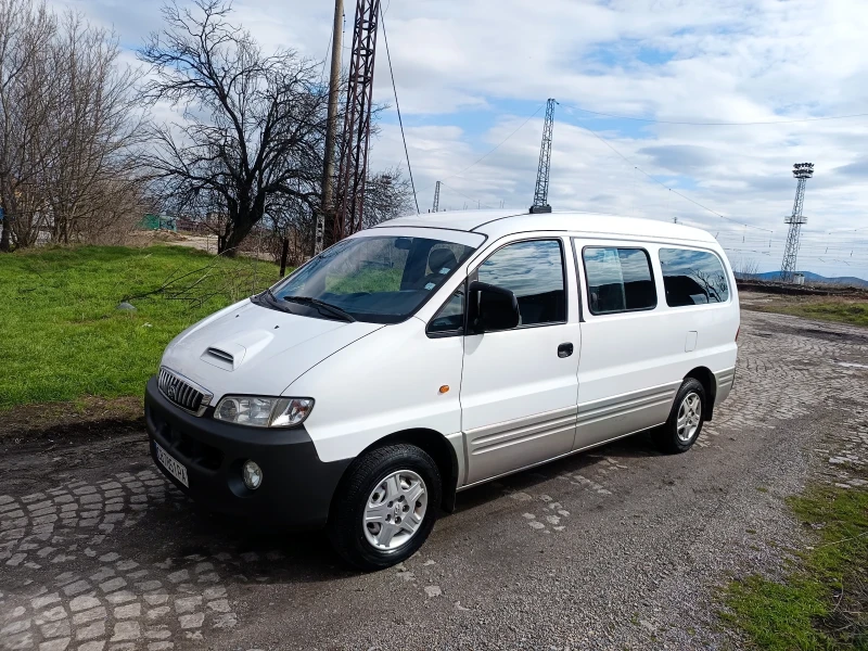 Hyundai H1 ПЪТНИЧЕСКИ, КЛИМАТИК , снимка 4 - Бусове и автобуси - 53582228