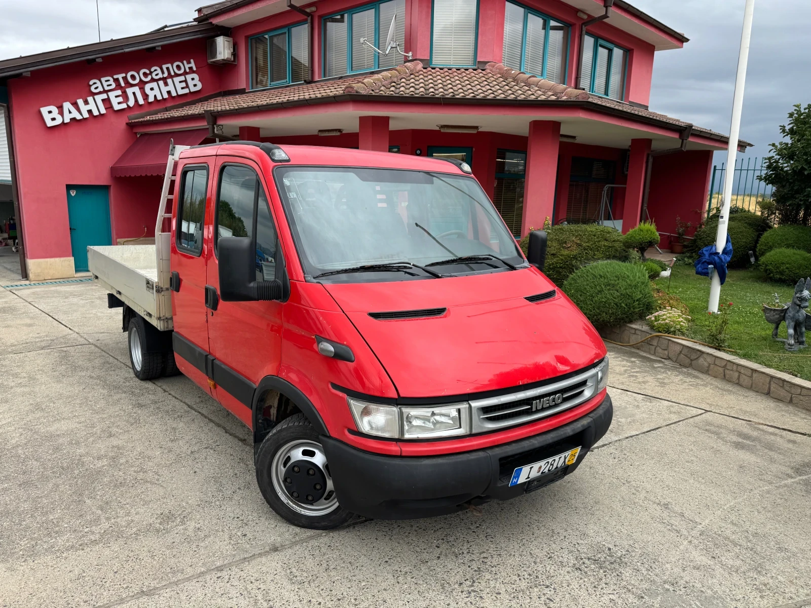 Iveco Daily 3.0HPI* 35C14* 6+ 1места* 3.00 метра каросерия - изображение 2