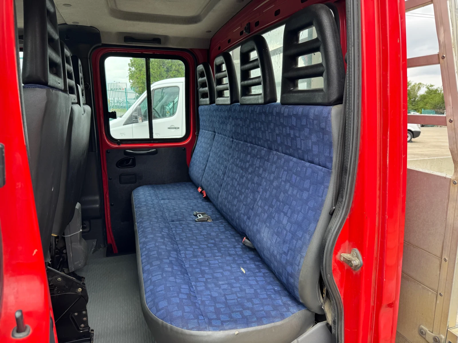 Iveco Daily 3.0HPI* 35C14* 6+ 1места* 3.00 метра каросерия - изображение 7
