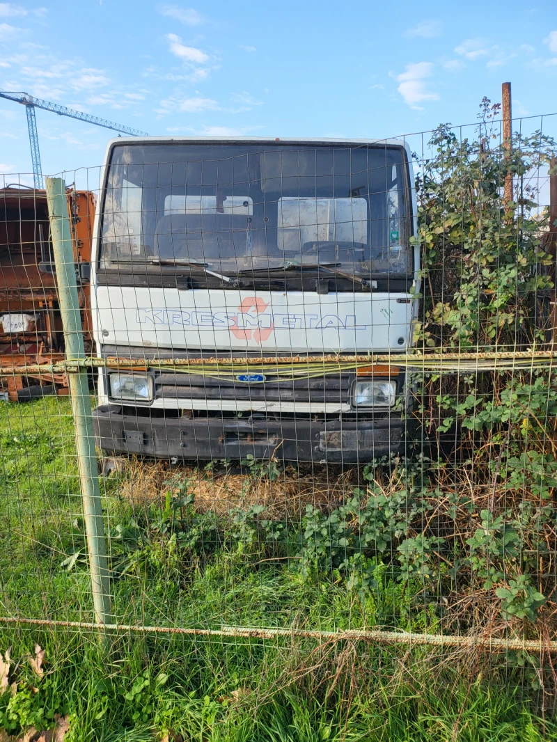 Ford Cargo самосвал, снимка 4 - Камиони - 52747575