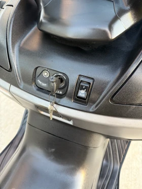 Suzuki Burgman 2017 650 , снимка 10