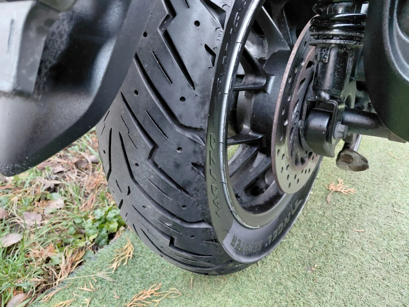 Honda Forza 300i/Abs/, снимка 9 - Мотоциклети и мототехника - 52668885