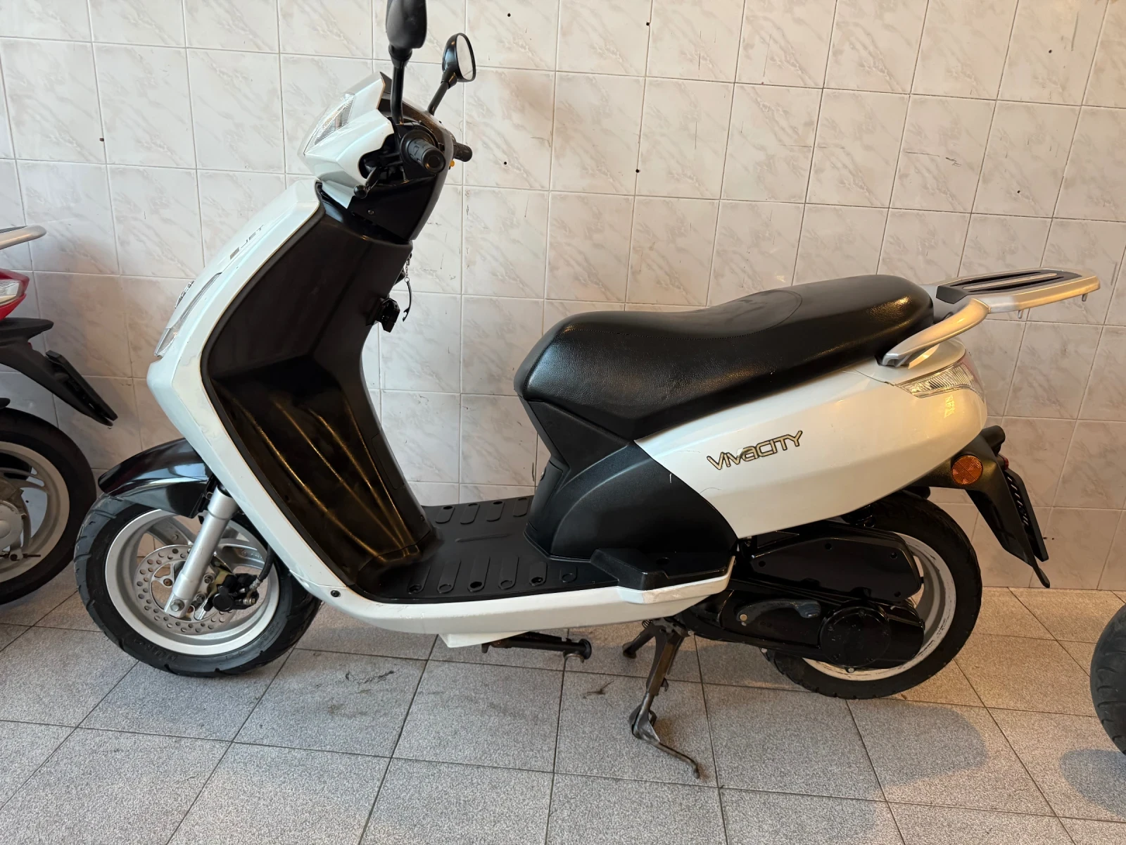 Peugeot Vivacity 50 - изображение 5