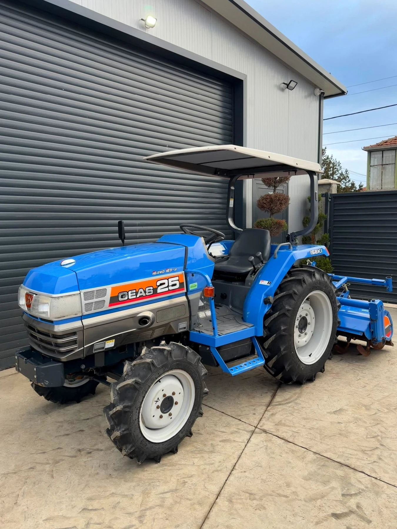 ������� ISEKI TG25 229��. | Mobile.bg � ����������� 1