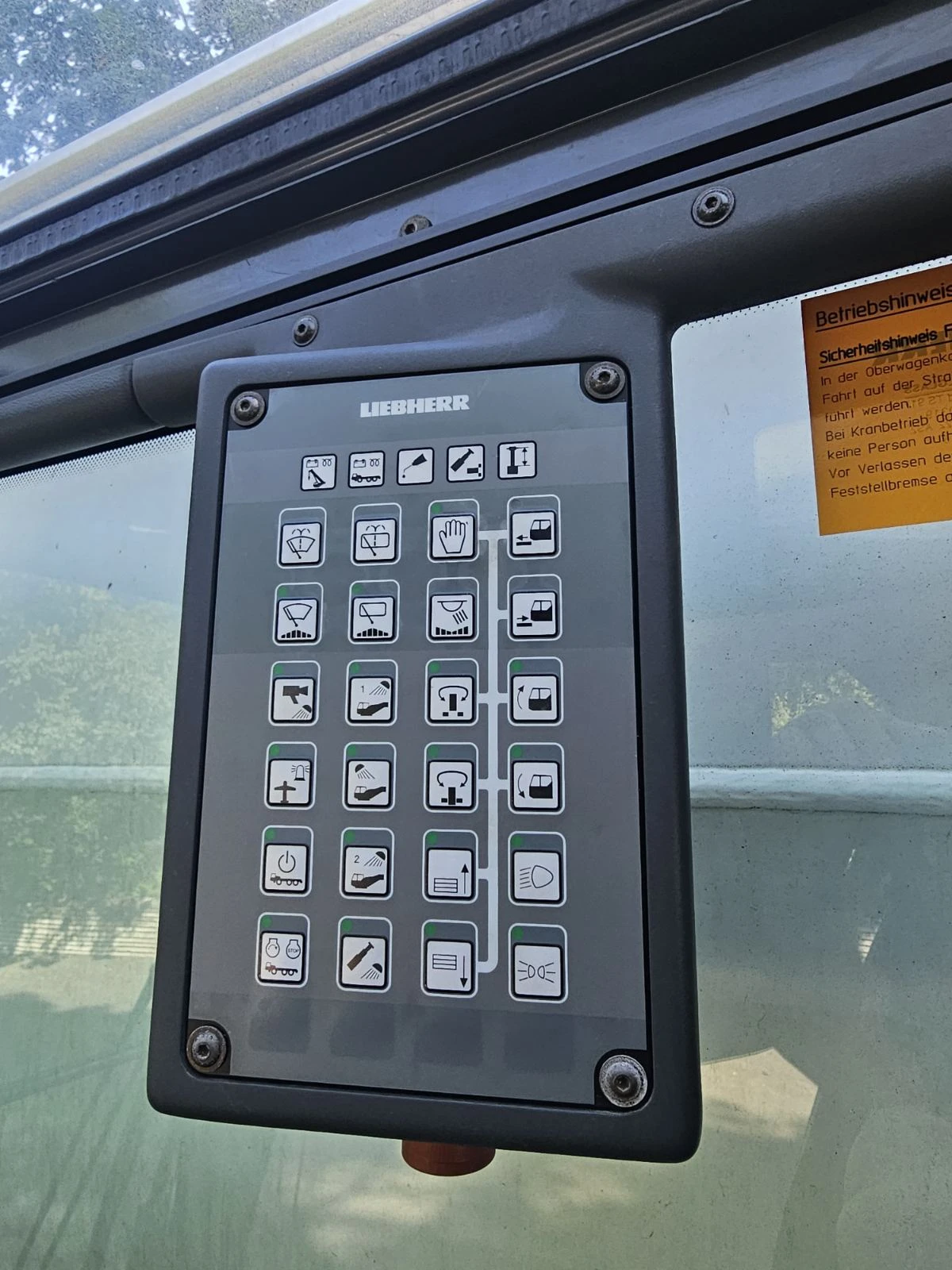 Автокран Друга марка Liebherr LTM 1060-3.1 6x6x6, снимка 13 - Индустриална техника - 55104768