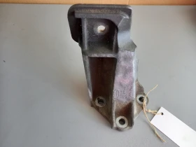 Лапа мотор лява Рейндж Ровър Спорт,Дискавъри 2.7д