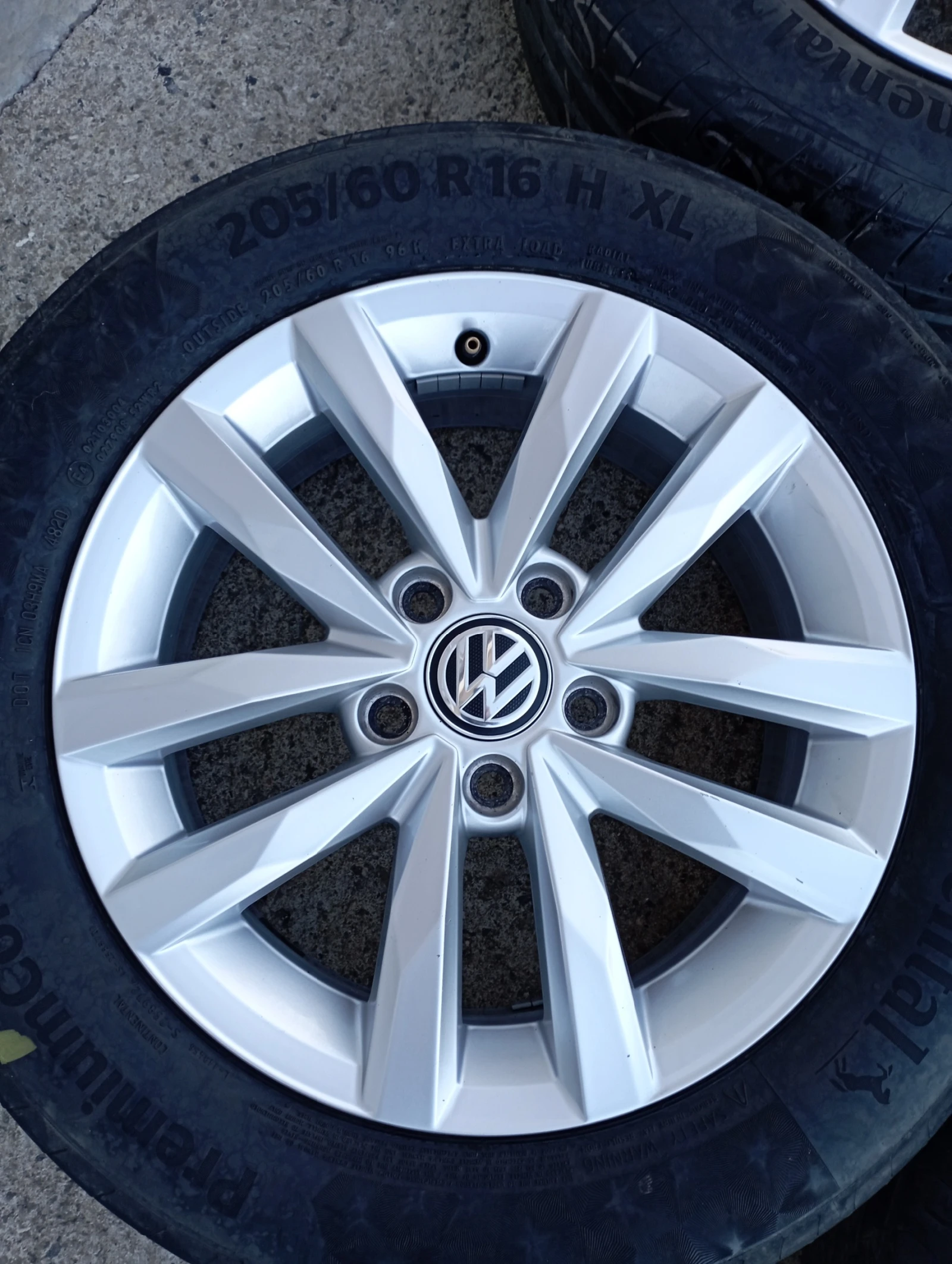   VW Touran | Mobile.bg   3