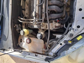 Ford Focus 1.6, снимка 12