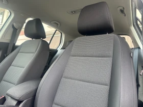 VW Golf 1.6 TDI * NAVI*  - 10900 лв. / 5573.08 € - 69678404 7