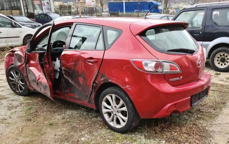 Mazda 3 1.6 i и 2.2 d , снимка 3 - Автомобили и джипове - 37811267