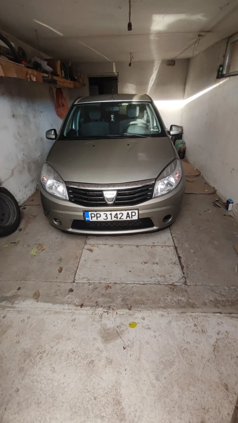 Dacia Sandero, снимка 10 - Автомобили и джипове - 48079419