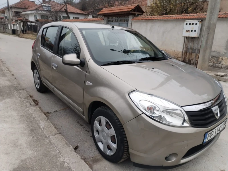 Dacia Sandero, снимка 7 - Автомобили и джипове - 48079419