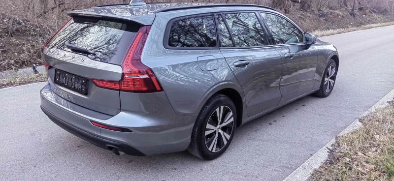 Volvo V60 2.0D, снимка 6 - Автомобили и джипове - 48921087