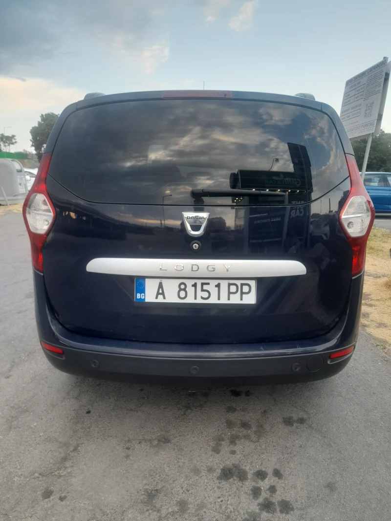 Dacia Lodgy 1.5 dci /109кс/6 ск./7 места , снимка 4 - Автомобили и джипове - 52662348