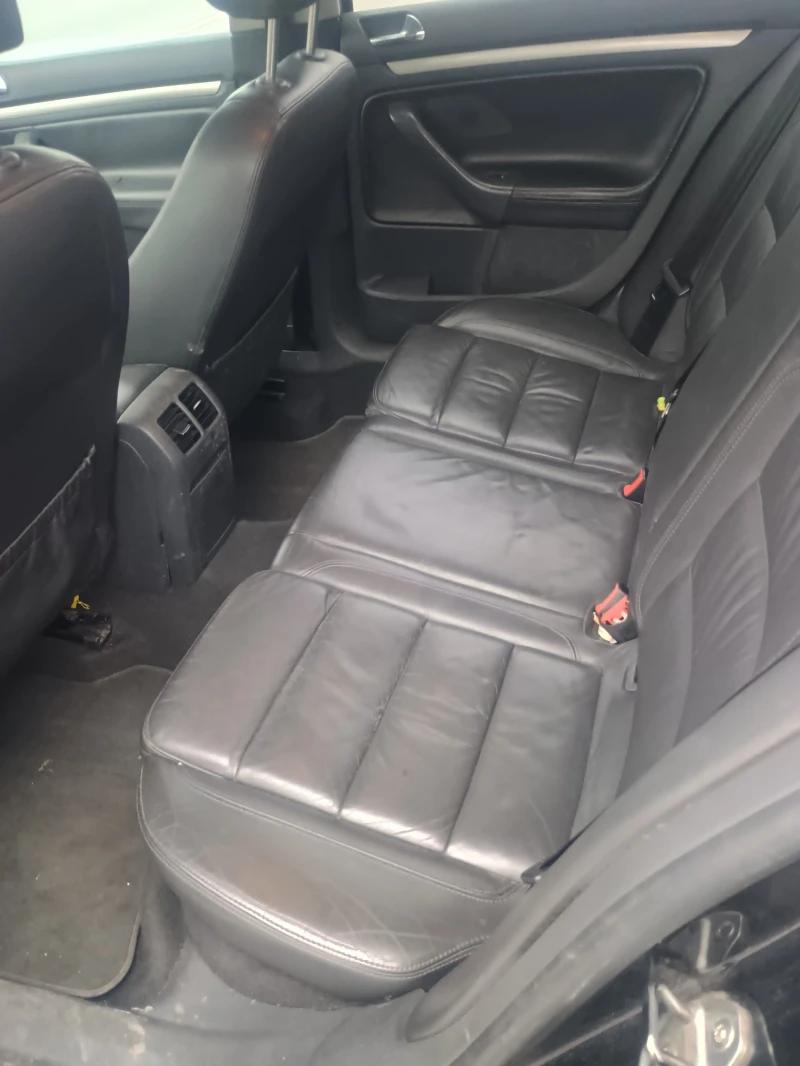 VW Golf 5, снимка 10 - Автомобили и джипове - 53274524