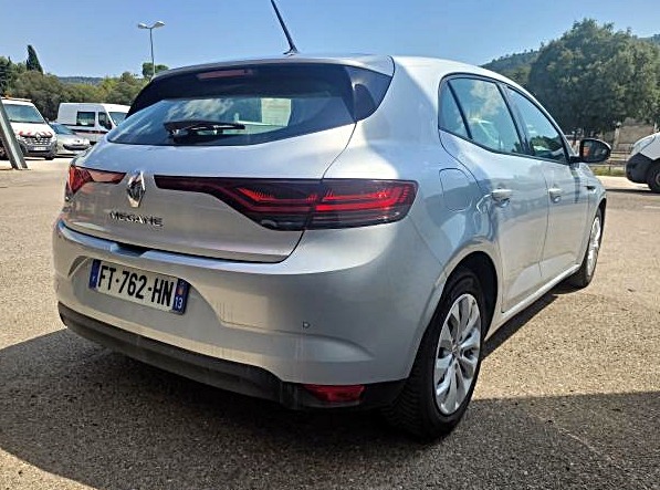 Renault Megane FACELIFT, снимка 2 - Автомобили и джипове - 46795745