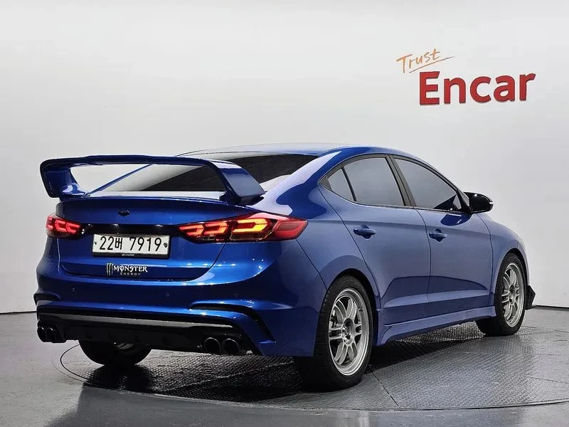 Hyundai Elantra 1.6 Turbo Sports, снимка 2 - Автомобили и джипове - 55428922