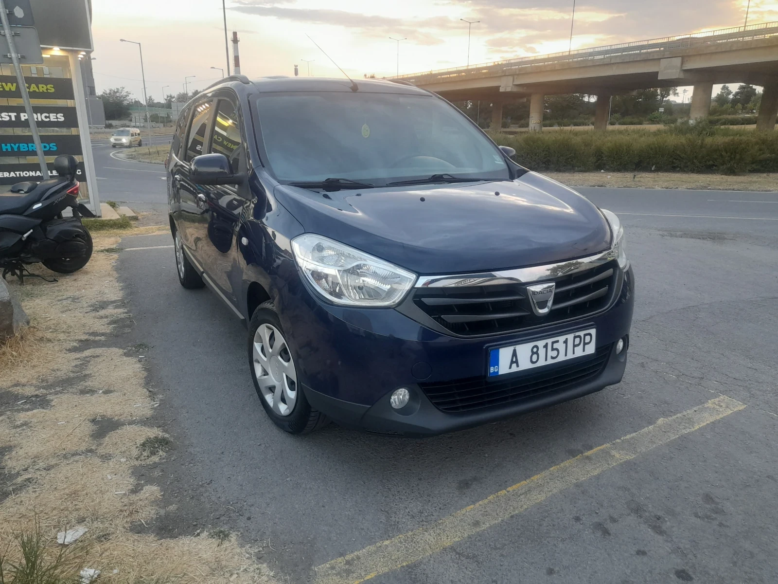 Dacia Lodgy 1.5 dci /109кс/6 ск./7 места , снимка 1