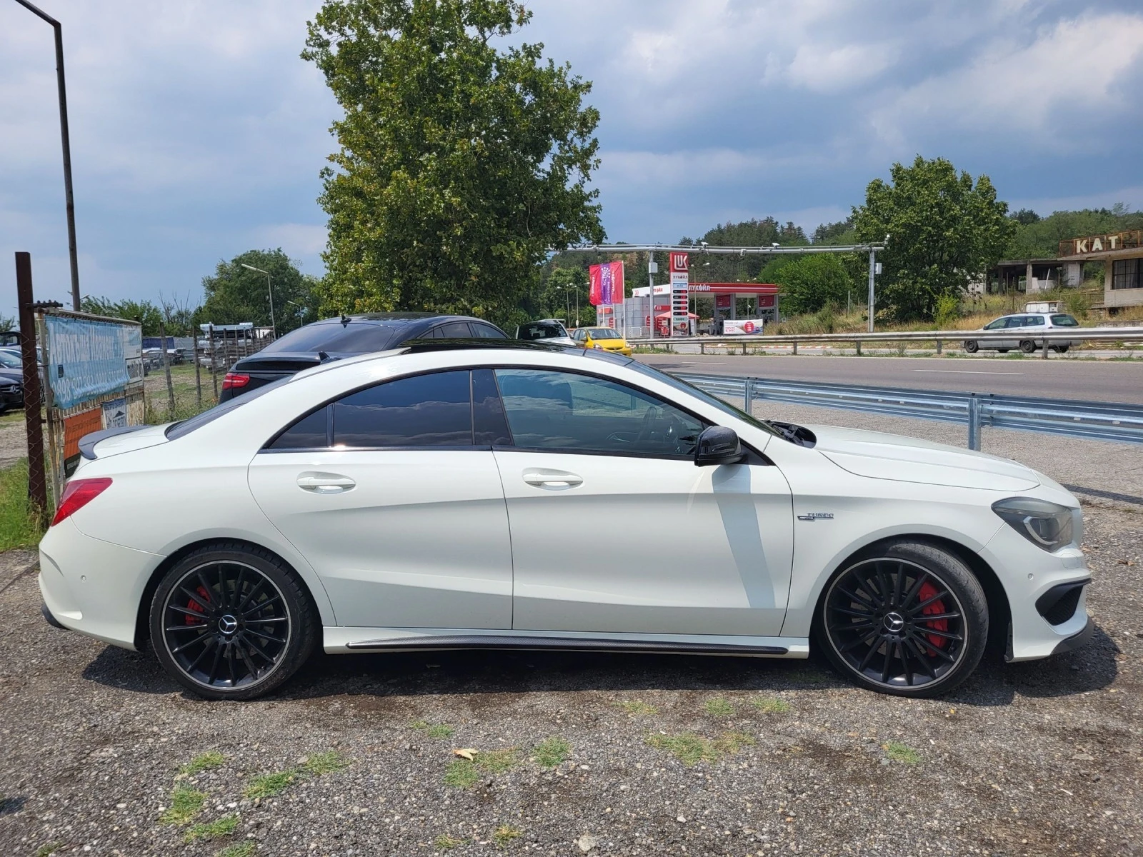 Mercedes-Benz CLA 45 AMG /4MATIK/PANORAMA - изображение 3