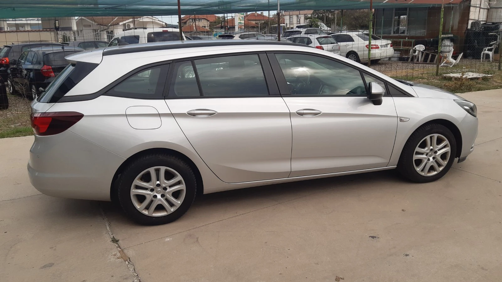 Opel Astra 1.6 CDTI - изображение 3