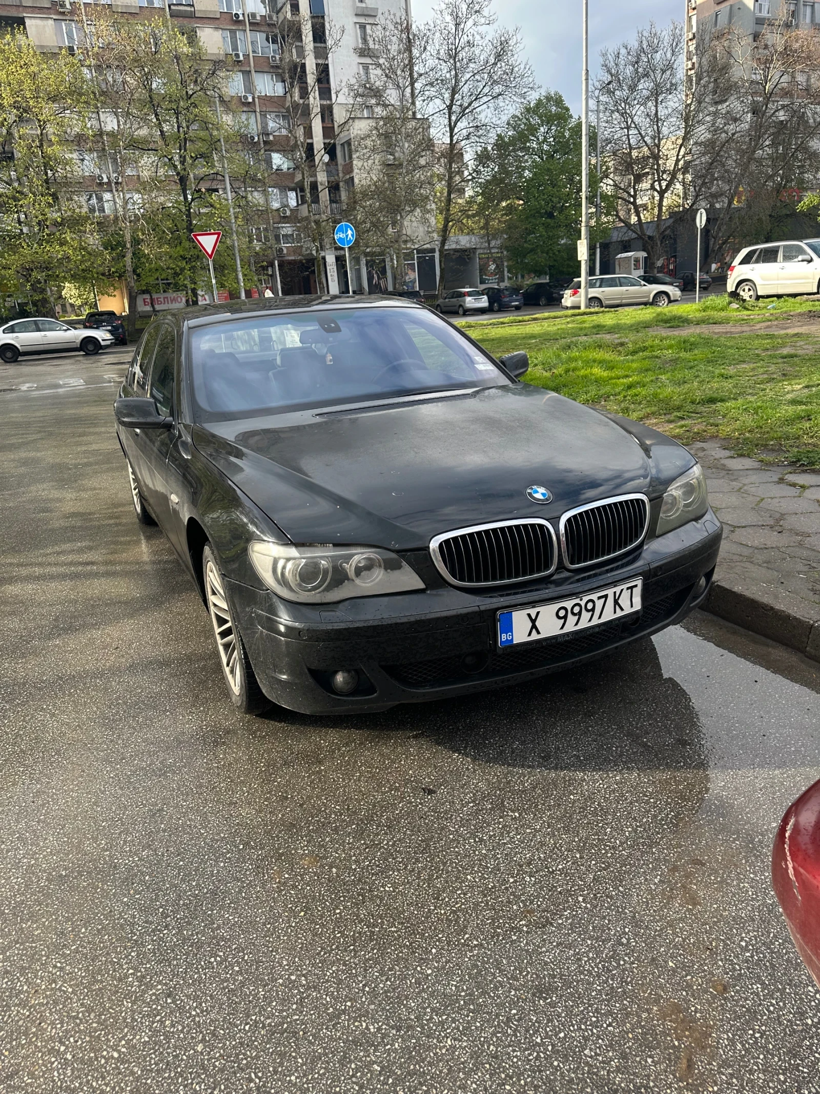 BMW 745  - изображение 2