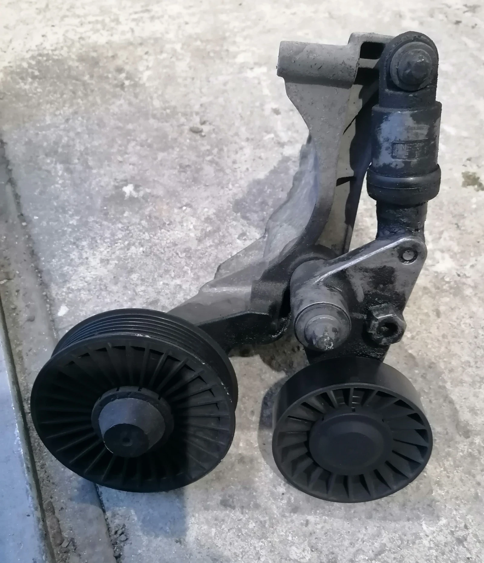 Opel Vectra Вектра С 2.0DTH 101ks  - изображение 10