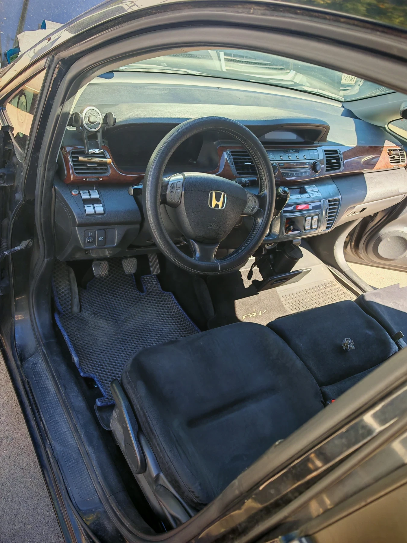Honda Fr-v  - изображение 10