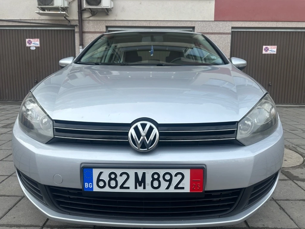 VW Golf 1.6 TDI * NAVI*  - изображение 2