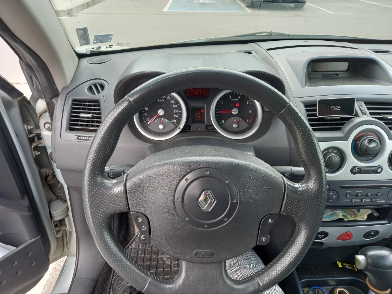 Renault Megane CC, снимка 3 - Автомобили и джипове - 54404454