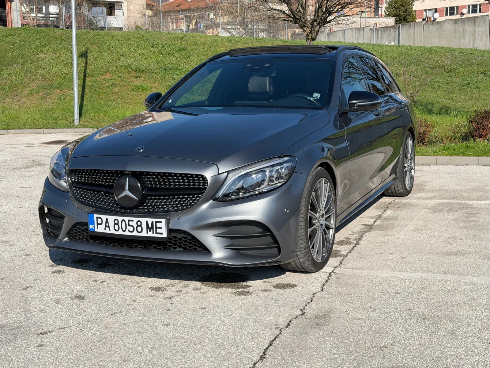 Mercedes-Benz C 220 cdi/AMG/Multibeam/Keyless/Pano/BURM/Distronic+ 