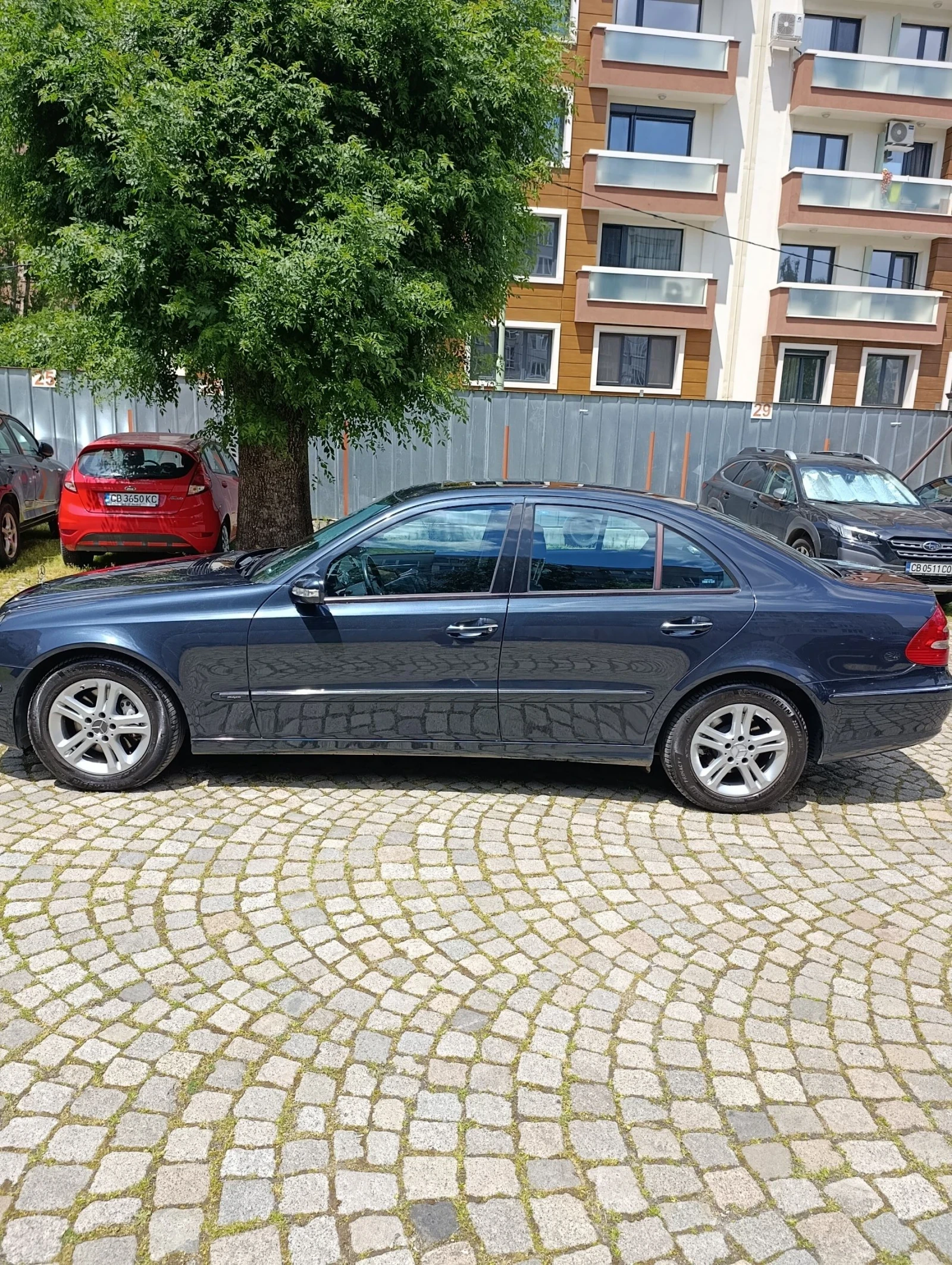 Mercedes-Benz E 320 320CDI, снимка 3 - Автомобили и джипове - 54672050