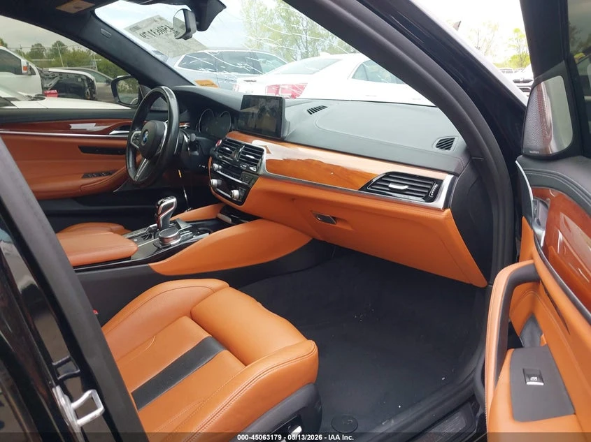 BMW M5 4.4l, снимка 5 - Автомобили и джипове - 54756194