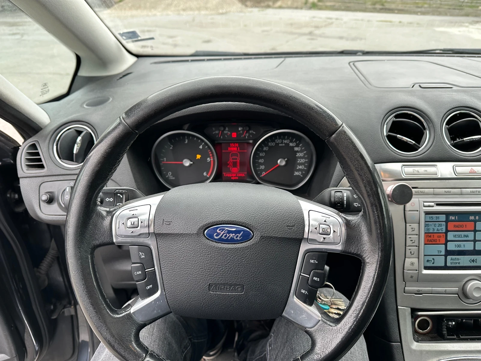 Ford S-Max 2.0tdci, снимка 13 - Автомобили и джипове - 54804112