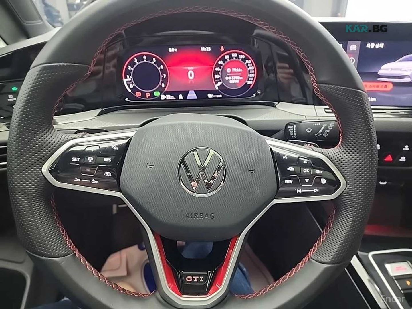 VW Golf GTI/2.0T/8TH GEN, снимка 8 - Автомобили и джипове - 54827885