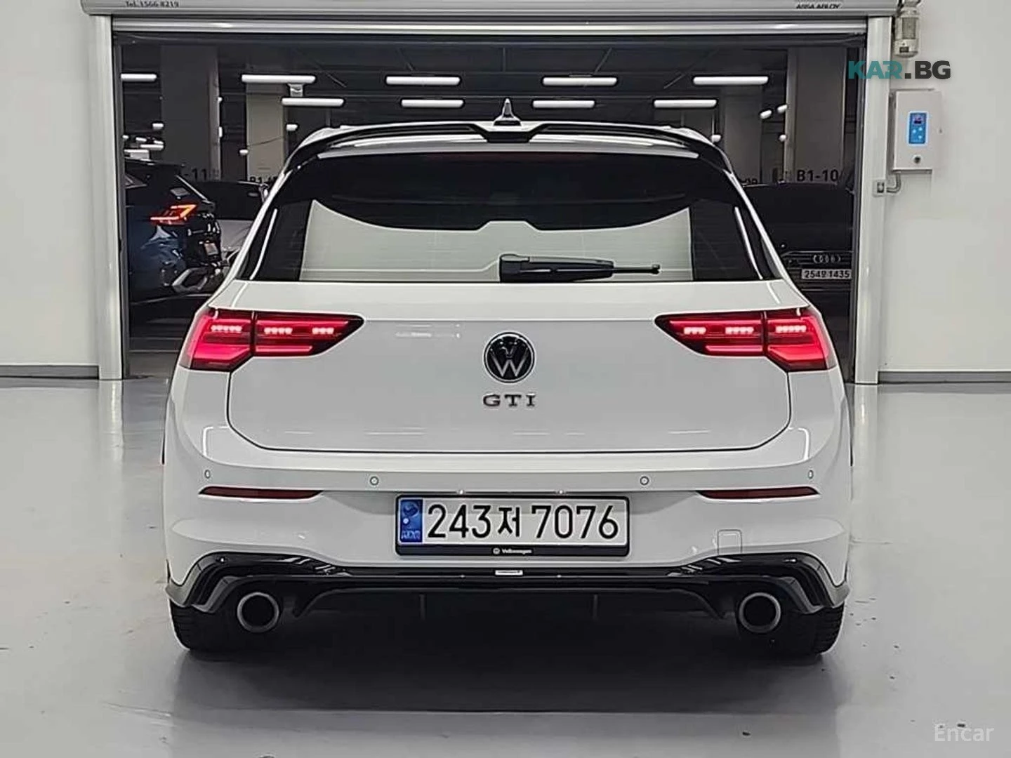 VW Golf GTI/2.0T/8TH GEN, снимка 4 - Автомобили и джипове - 54827885