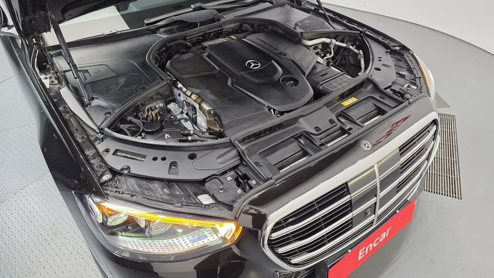 Mercedes-Benz S 350 НАЛИЧНА КРАЙНА ЦЕНА, снимка 6 - Автомобили и джипове - 55236414