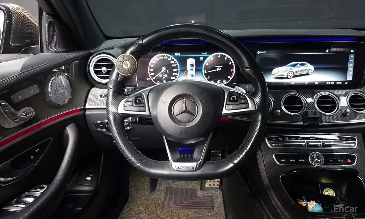 Mercedes-Benz E 300 КРАЙНА ЦЕНА ДО БЪЛГАРИЯ * АВТОКРЕДИТ, снимка 13 - Автомобили и джипове - 55571526