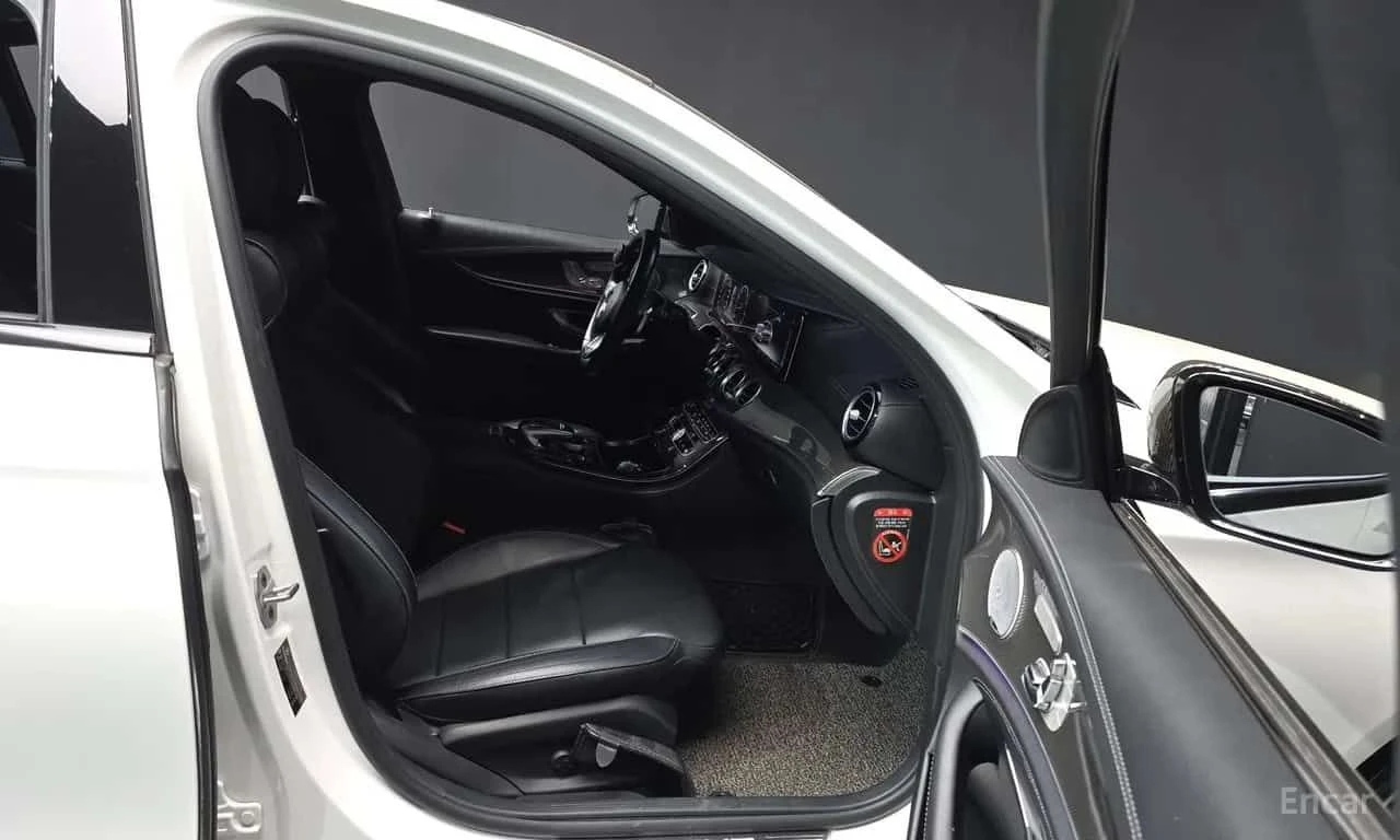 Mercedes-Benz E 300 КРАЙНА ЦЕНА ДО БЪЛГАРИЯ * АВТОКРЕДИТ, снимка 11 - Автомобили и джипове - 55571526